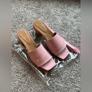 New James Smith The Sicily uSlide Heels